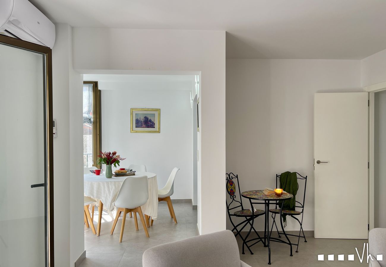 Apartamento en Moraira - Apartamento MILOS en Moraira – Para 4 personas, 200 m del mar y terraza.