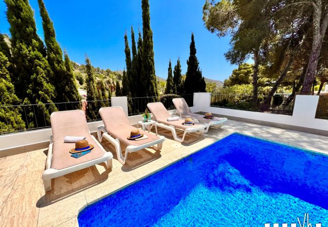 Villa en Moraira - CARMEN - Villa rústica con piscina privada a 800 m de la playa El Portet Moraira 