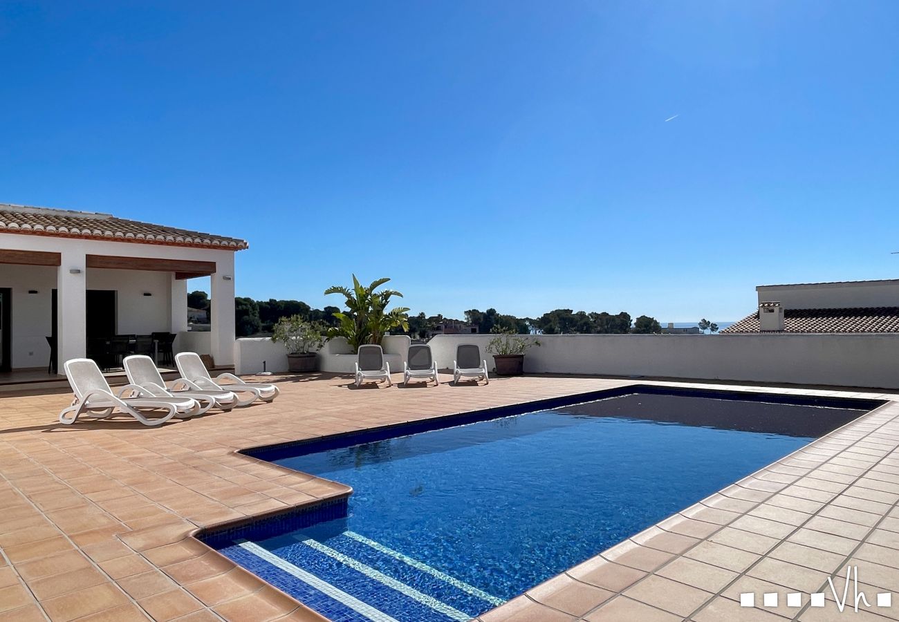 Villa en Benissa - Villa PINETS Benissa – Moderna, piscina privada y vistas al mar