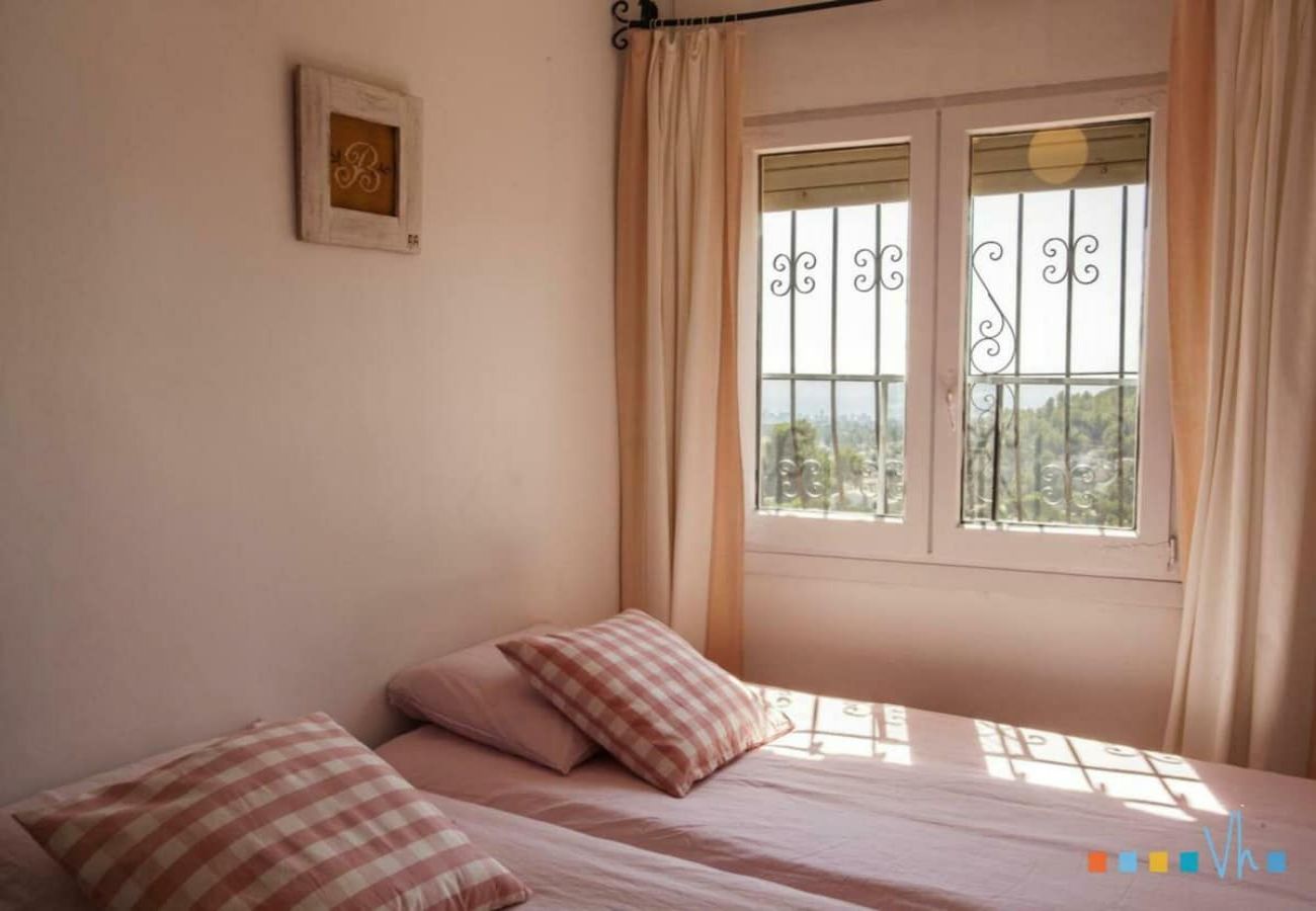 Apartamento en Benissa - NADINE - Alquiler para 2 personas con magníficas vistas al mar 
