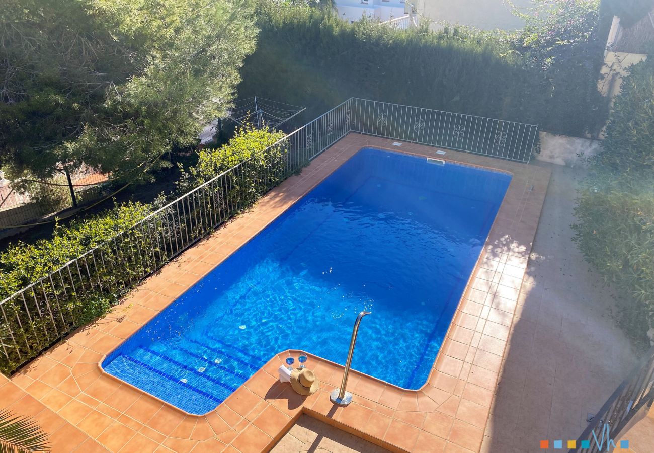 Villa en Benissa - MUÑECA - Bonita villa con piscina