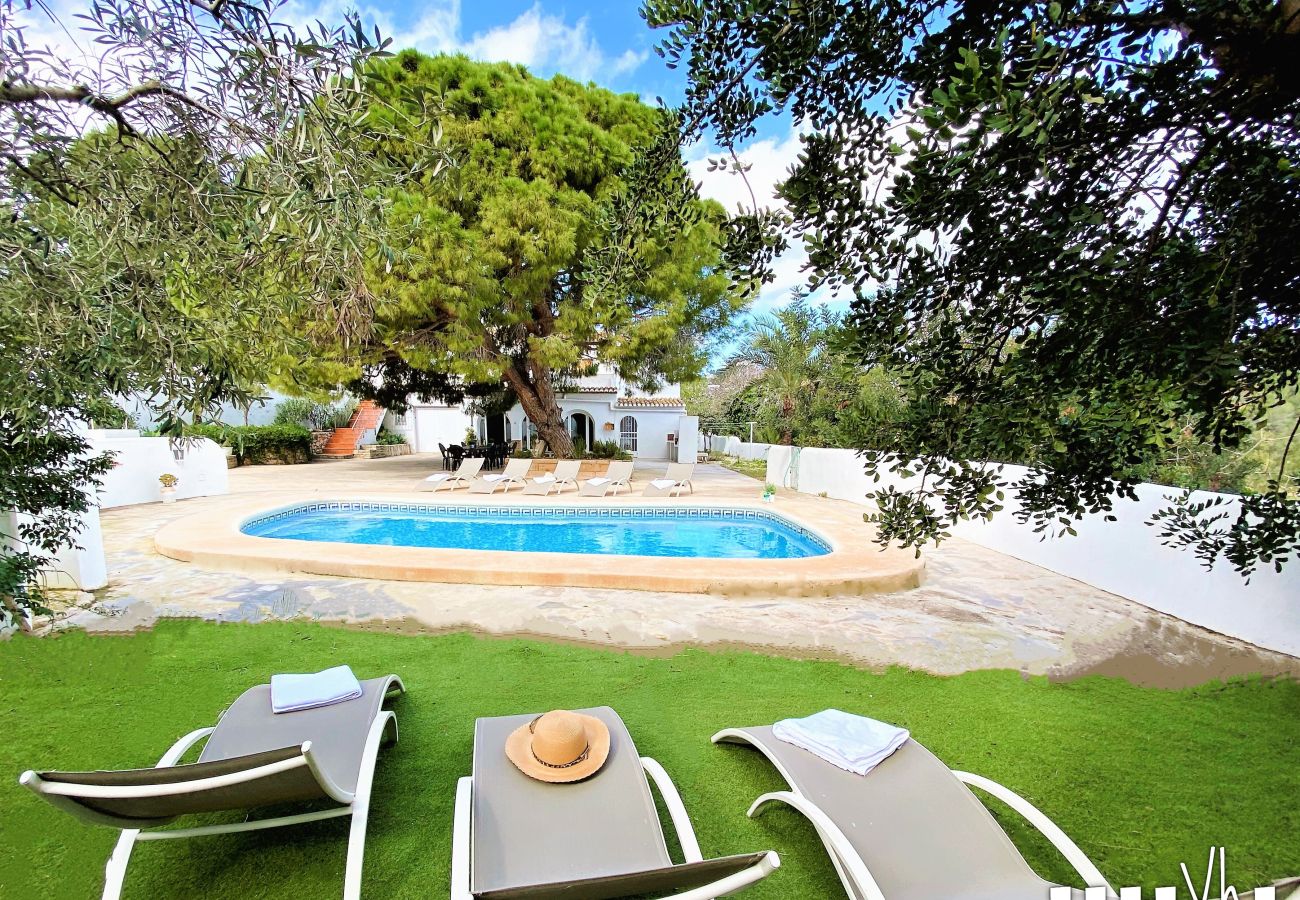 Villa en Benissa - ALOMBRA - Bonita villa a 200 metros del mar