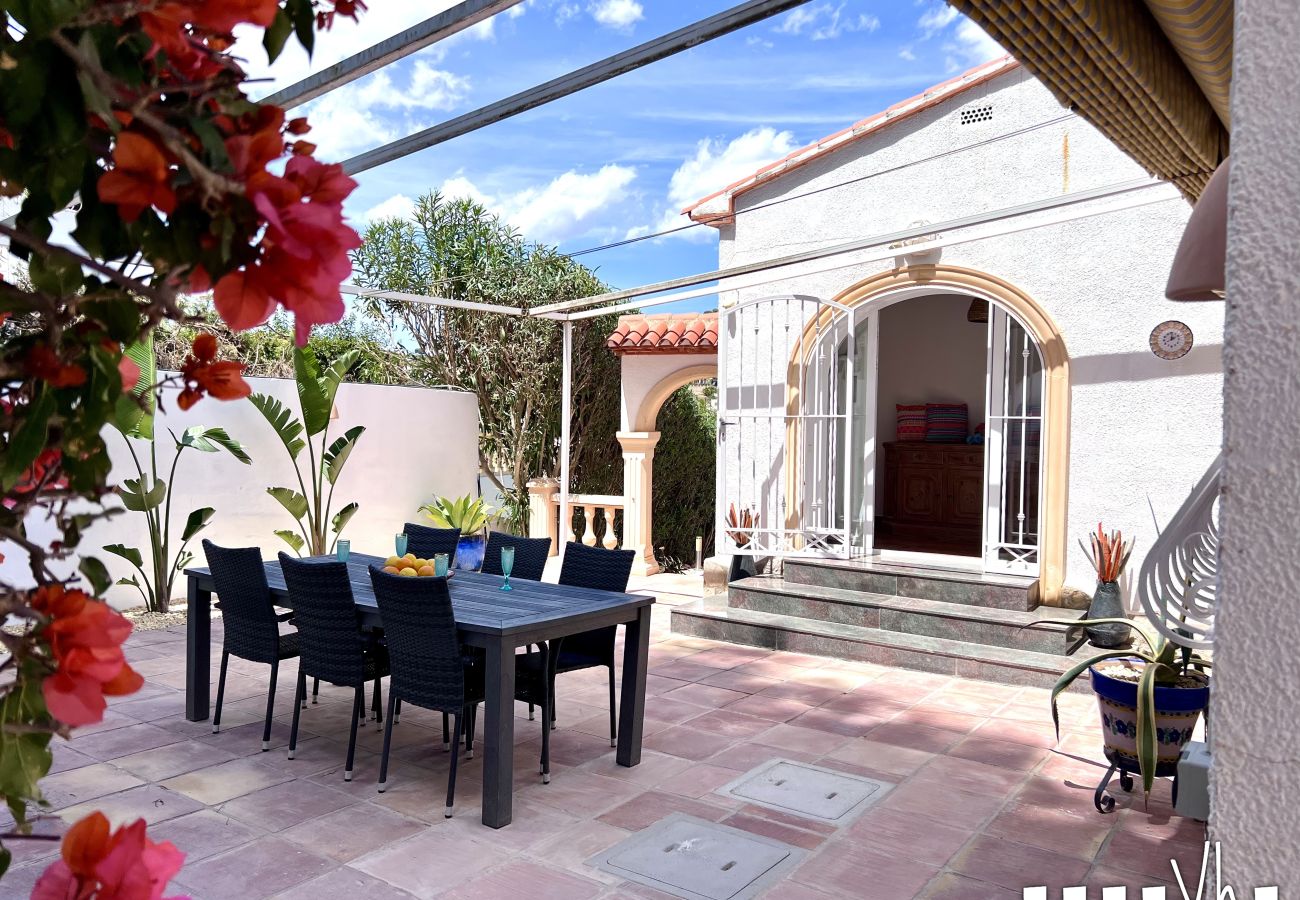 Villa en Benissa - LA JOYA -  Acogedora villa para 6 personas con vistas y piscina privada