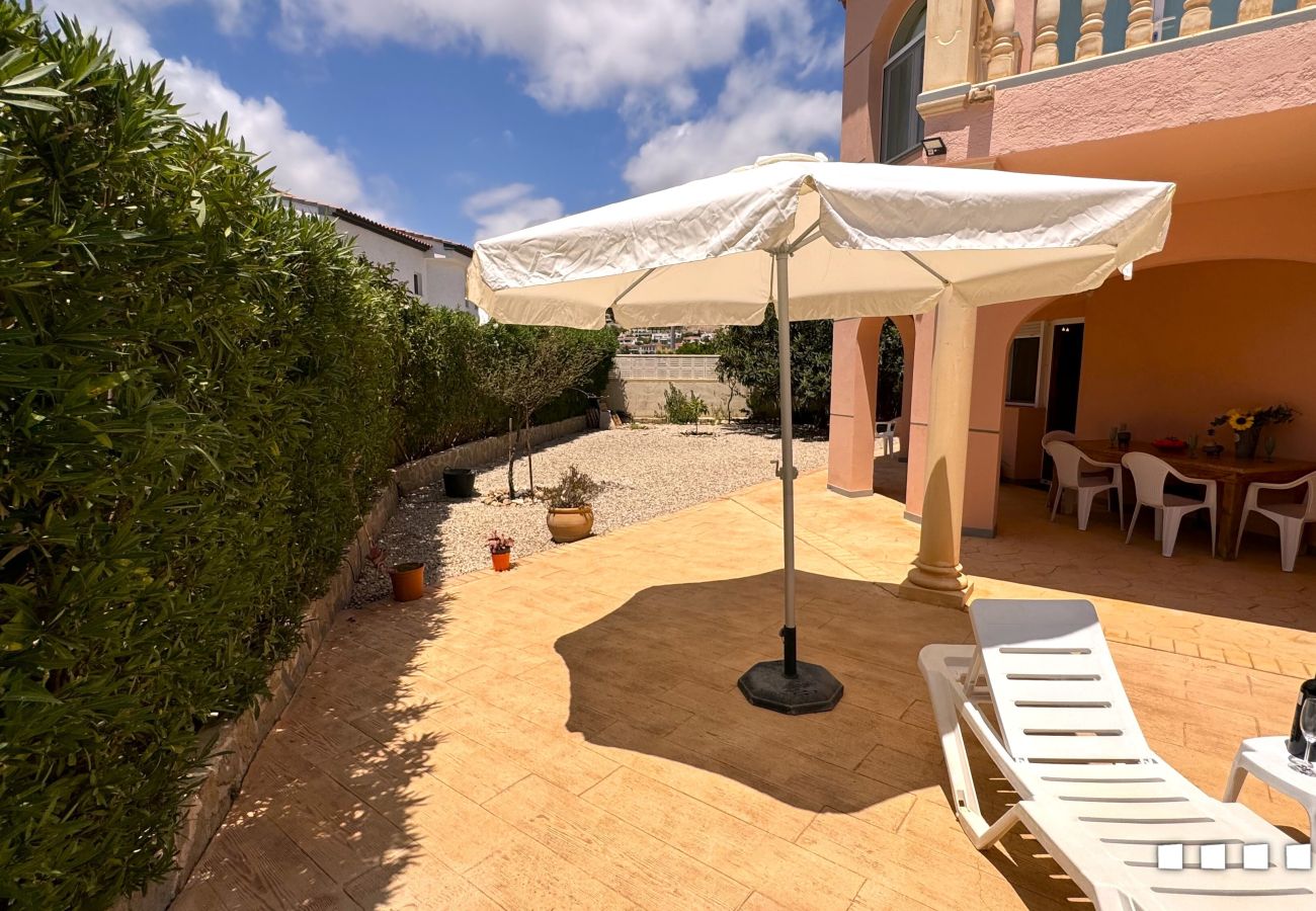 Villa en Calpe - CASA FLORIDA -  Encantadora villa para 4 personas en Calpe