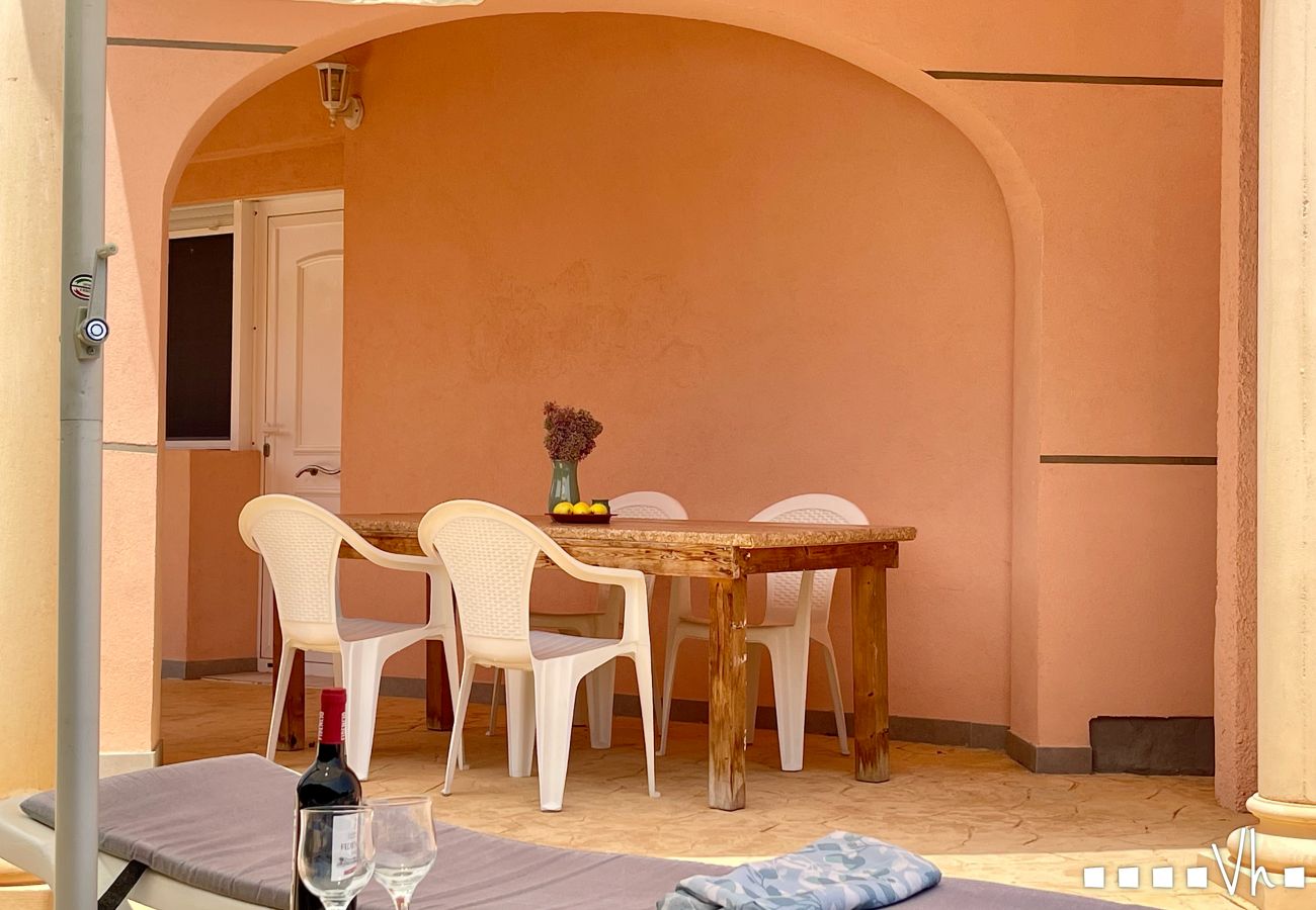 Villa en Calpe - CASA FLORIDA -  Encantadora villa para 4 personas en Calpe