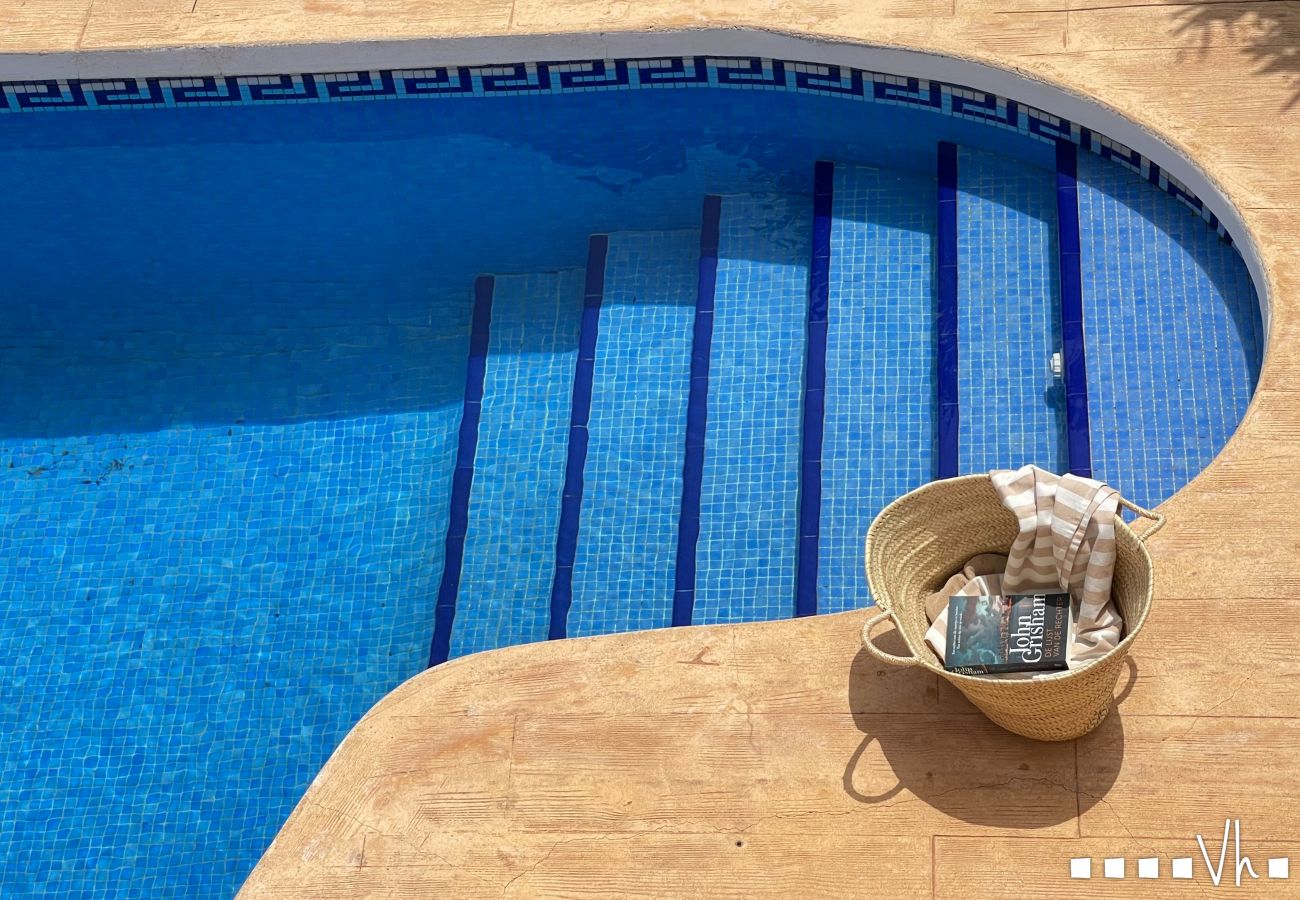 Villa en Calpe - CASA FLORIDA -  Encantadora villa para 4 personas en Calpe