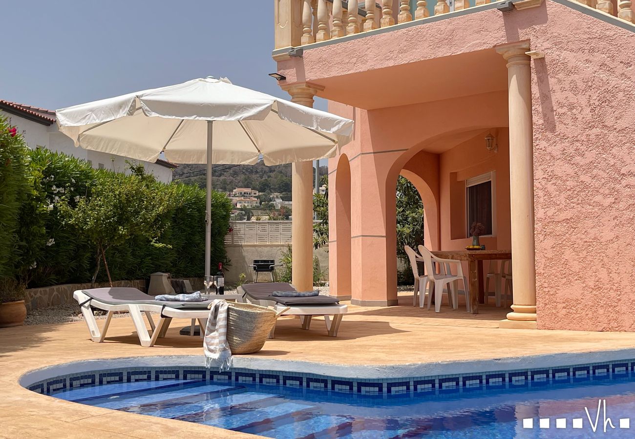 Villa en Calpe - CASA FLORIDA -  Encantadora villa para 4 personas en Calpe