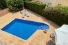 Villa en Calpe - CASA FLORIDA en Calpe – Villa para 4 personas con piscina privada, terraza y vistas a la montaña Villa en Calpe - CASA FLORIDA en Calpe – Villa para 4 personas con piscina privada, terraza y vistas a la montaña