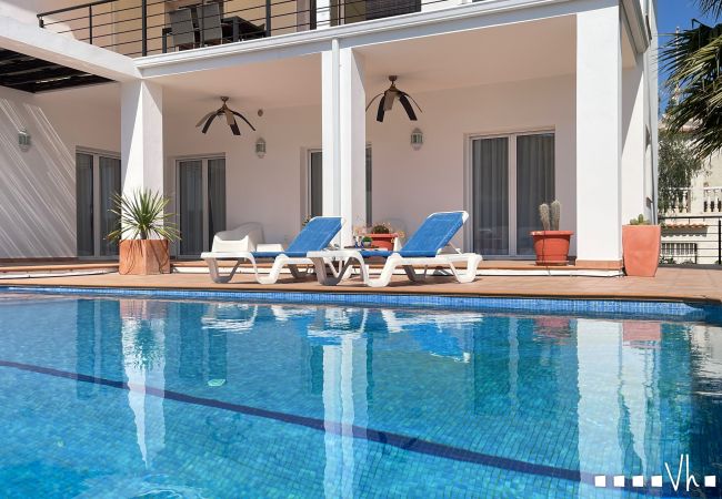 Villa en Benissa - Villa de lujo contemporáneo en Benissa para 8 personas · Piscina privada, A/C y vistas panorámicas  · Dream House