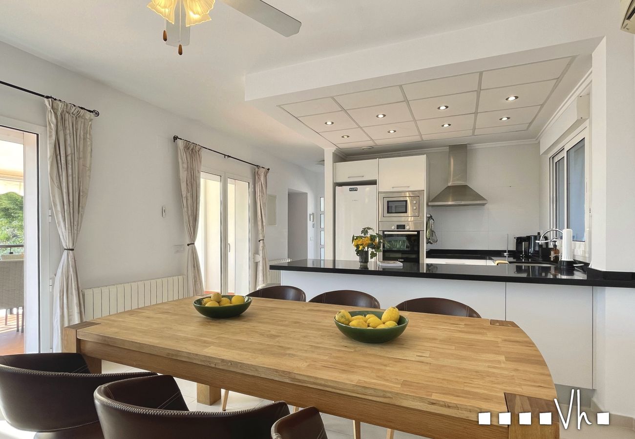 Villa en Benissa - Villa de lujo contemporáneo en Benissa para 8 personas · Piscina privada, A/C y vistas panorámicas  · Dream House