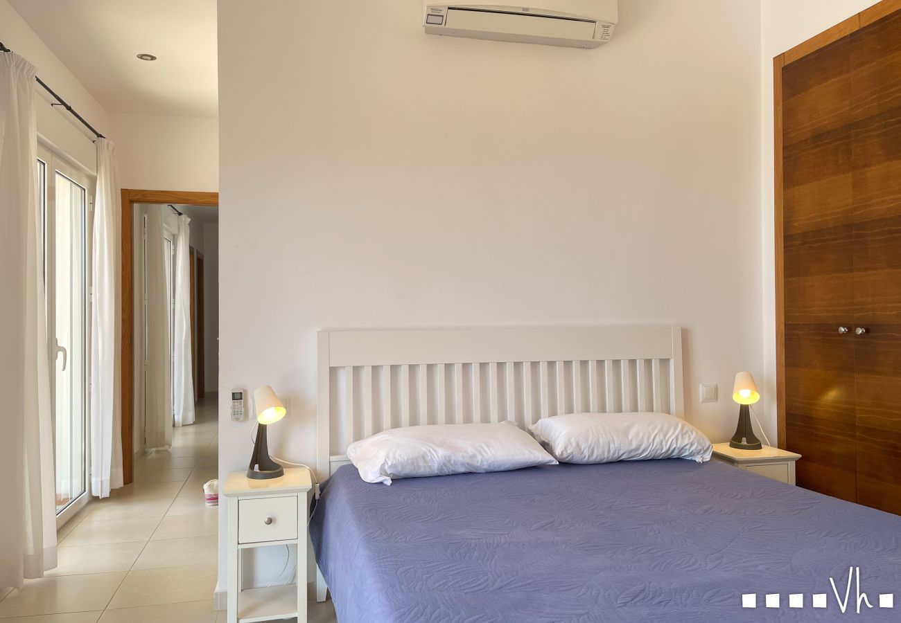 Villa en Benissa - Villa de lujo contemporáneo en Benissa para 8 personas · Piscina privada, A/C y vistas panorámicas  · Dream House