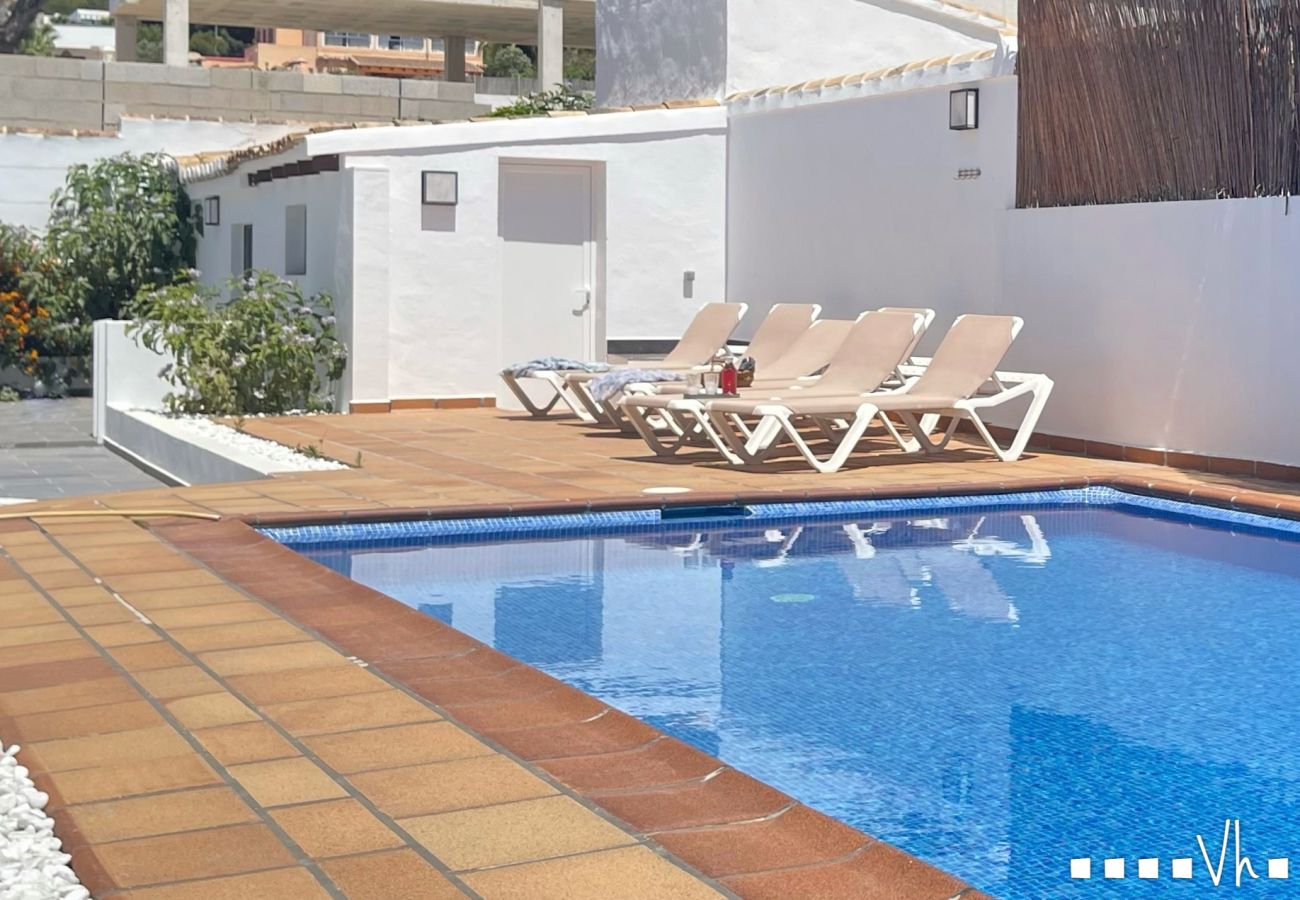 Villa en Moraira -  MORAVIT - Magnifica Villa Moderna para 12 personas