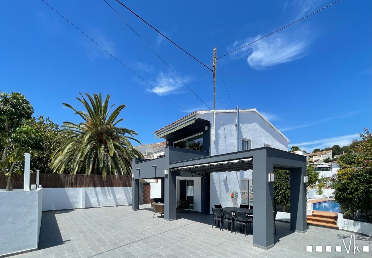 Villa en Moraira -  MORAVIT - Magnifica Villa Moderna para 12 personas