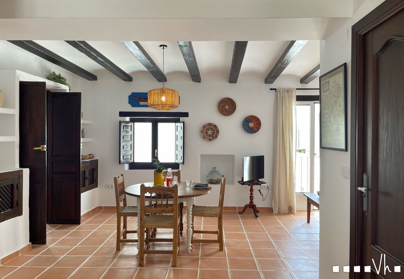 Apartamento en Moraira - Apartamento del Puerto : Esencia Mediterránea en el corazón de Moraira