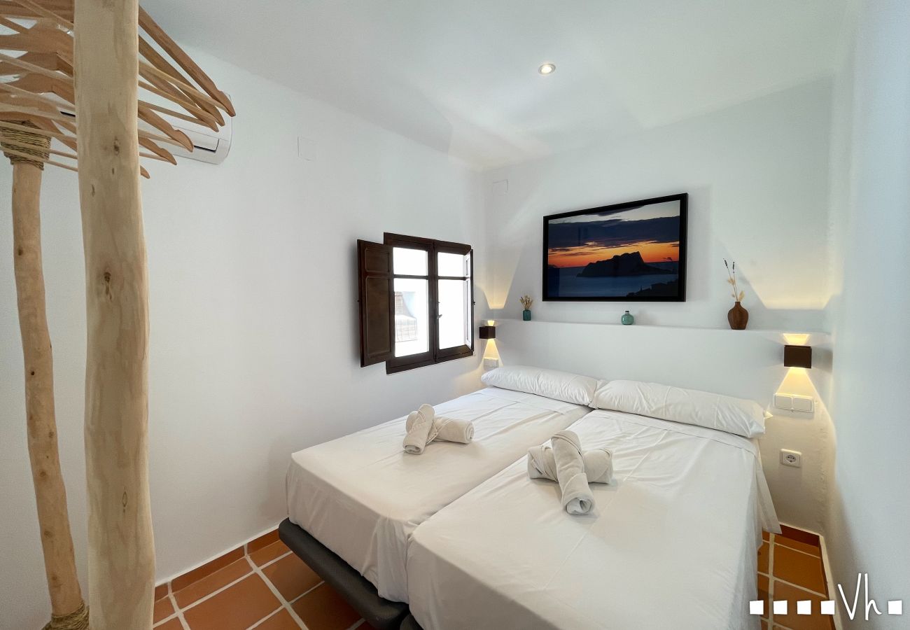 Apartamento en Moraira - Apartamento del Puerto : Esencia Mediterránea en el corazón de Moraira