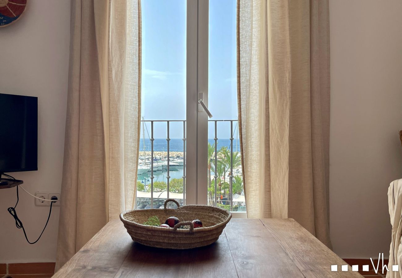 Apartamento en Moraira - Apartamento del Puerto : Esencia Mediterránea en el corazón de Moraira