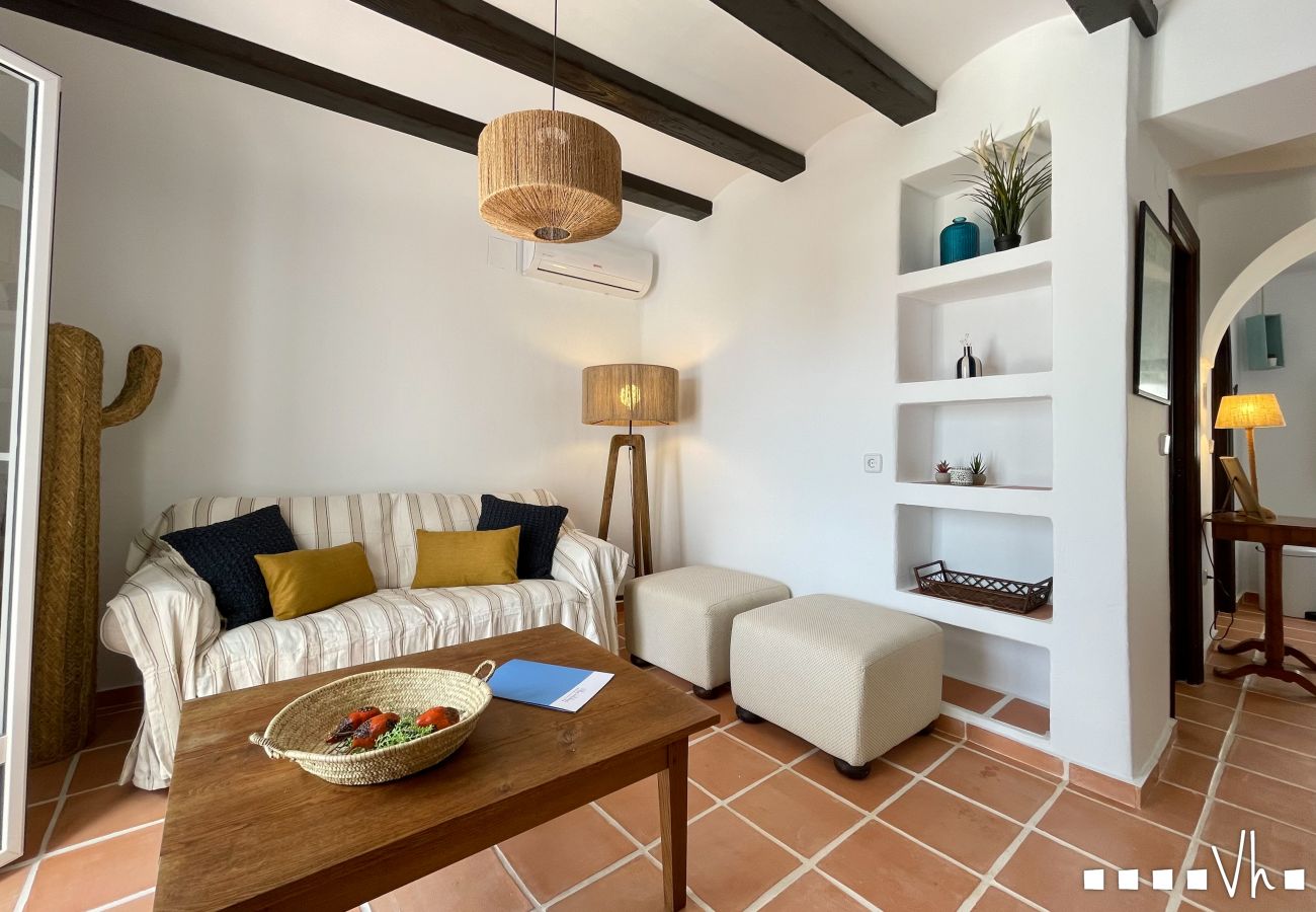 Apartamento en Moraira - Apartamento del Puerto : Esencia Mediterránea en el corazón de Moraira
