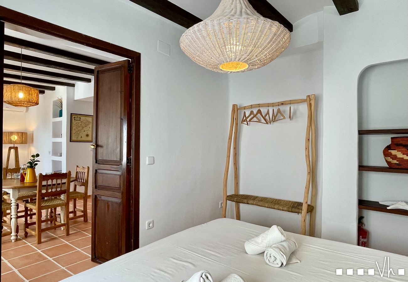 Apartamento en Moraira - Apartamento del Puerto : Esencia Mediterránea en el corazón de Moraira