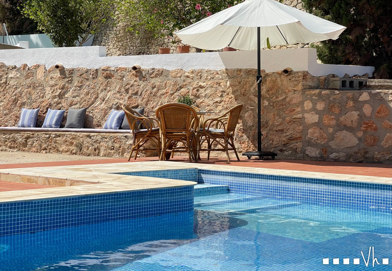 Villa en Moraira - EL RACONET - villa a tan sólo 700m del mar.