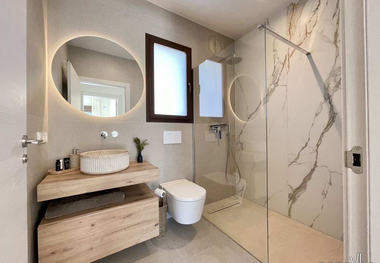 Villa en Pedreguer - Villa moderna para 6  con piscina privada y vistas a la montaña -  LA OKSANA 