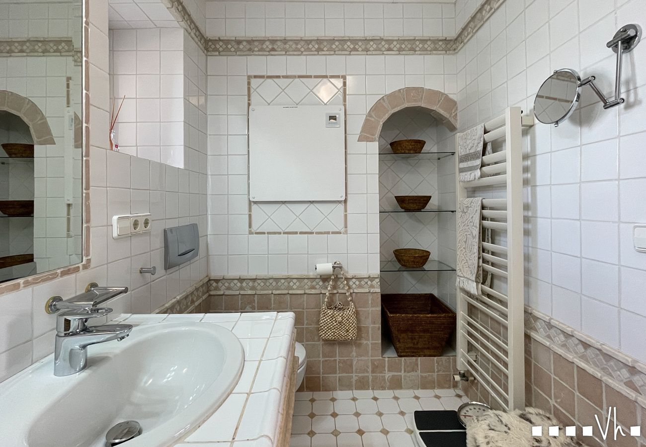 Villa en Benissa - Villa en Benissa con piscina privada para 8 personas | alquiler vacacional costa blanca - ALELUYA