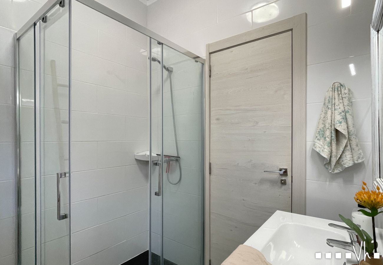 Villa en Teulada - Villa con piscina privada en Moraira - Villa MENHIR