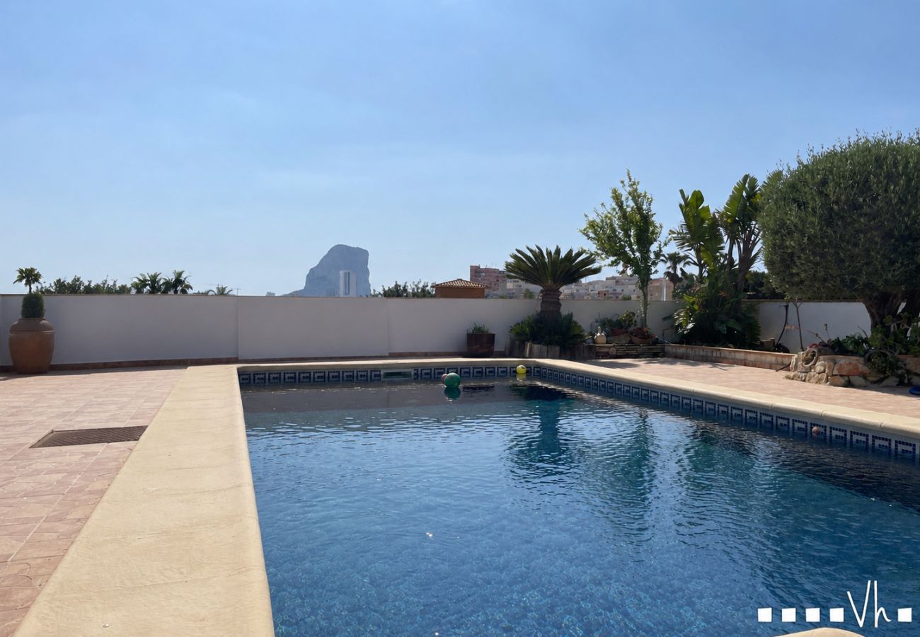 Villa en Calp - Villa en Calpe con piscina privada para 8 - CASA MEDITERRÁNEA