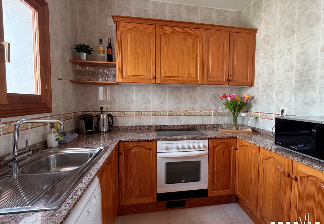 Villa en Moraira - Villa en Moraira con piscina privada a 5 minutos de la playa- CAVALLET