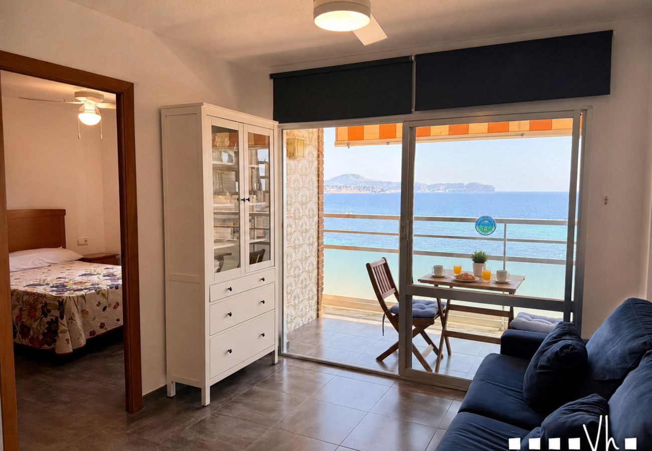 Apartamento en Calpe - Apartamento en primera línea en Calpe con vistas al mar y piscina - CLAUDIA