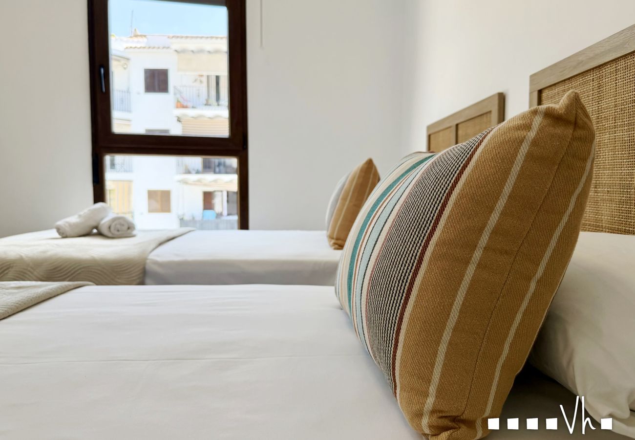 Apartamento en Moraira - APATAMENTO AURA - Apartamento en Moraira en Moraira centro para 4 personas a 400 metros de la playa