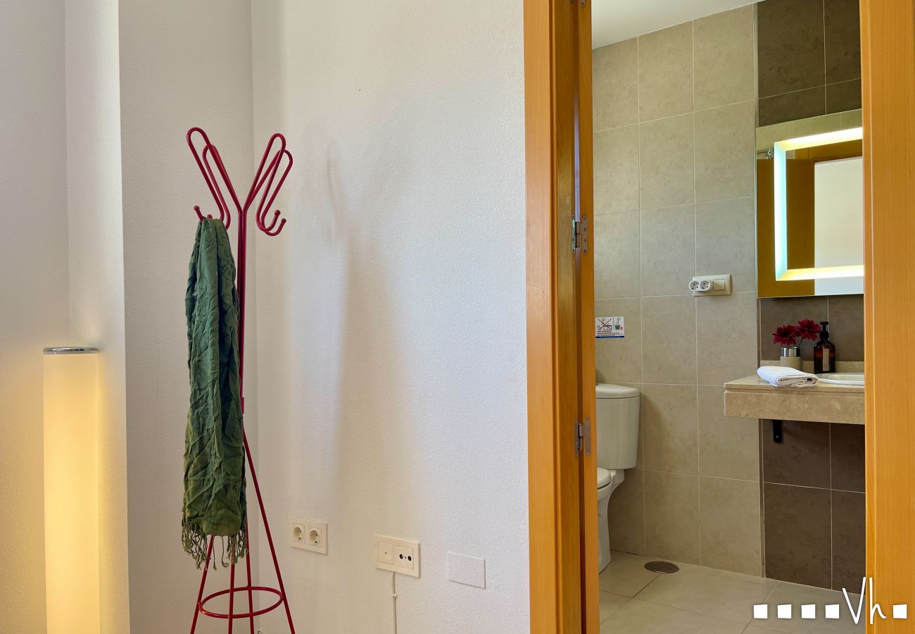 Doppelhaushälfte in Calpe / Calp - Reihenhaus MARYVILLA in Calpe &ndash; 3 Schlafzimmer, Meerblick, 2 Terrassen, Grill, Klimaanlage und WLAN