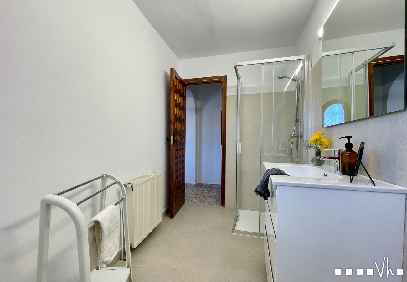 Villa in Benissa - Villa RULLE in Benissa – Haus für 6 Personen mit privatem Pool, Meerblick und Kamin