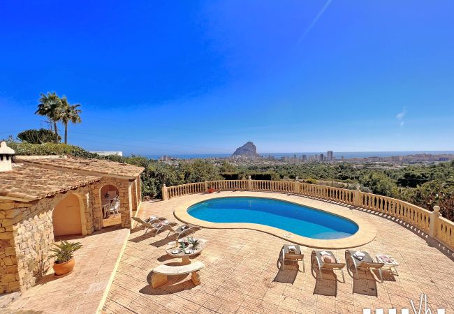 Villa in Calpe - Villa CIELO in Calpe – Panorama-Villa für 8 Personen mit Pool und Blick auf das Meer und den Peñón de Ifach Villa in Calpe - Villa CIELO in Calpe – Panorama-Villa für 8 Personen mit Pool und Blick auf das Meer und den Peñón de Ifach