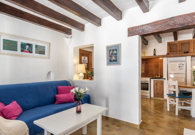Ferienhaus in Cala Sant Vicenç - Blue fisherman house 2 By home villas 360 
