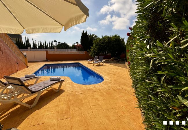 Villa in Calpe - CASA FLORIDA - Charmante Villa für 4 Personen in Calpe
