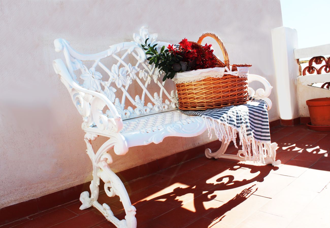 Ferienwohnung in Moraira - Apartamento DEL PUERTO: Mediterrane Essenz im Herzen von Moraira