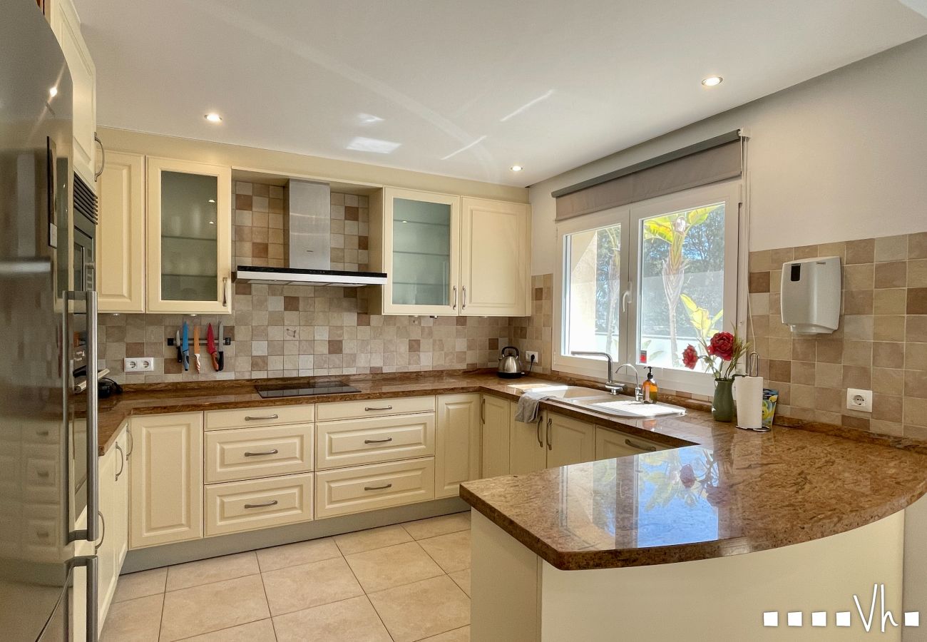Villa in Moraira - Villa mit privatem Pool für 8 Personen – CASA SUSAN