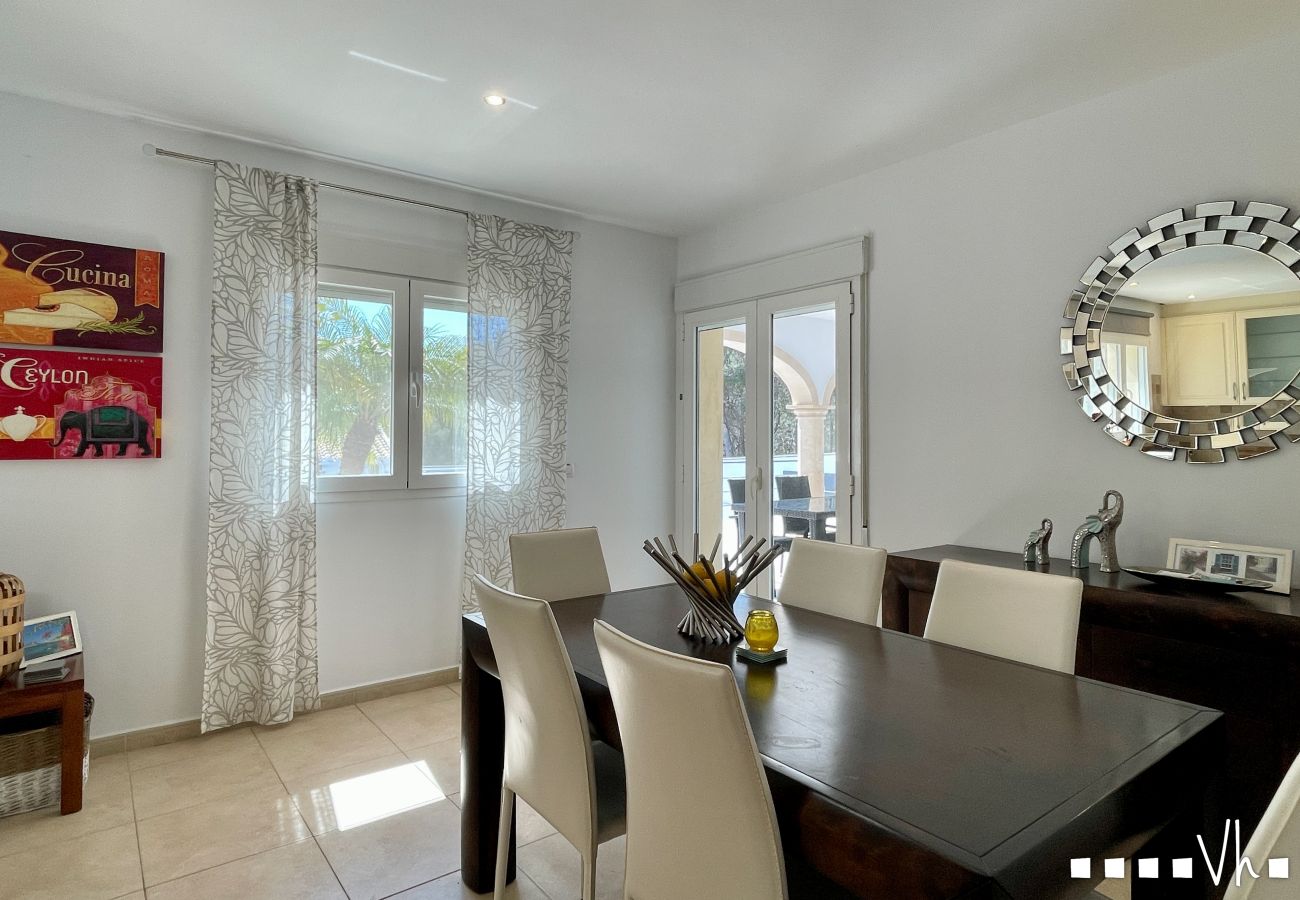 Villa in Moraira - Villa mit privatem Pool für 8 Personen – CASA SUSAN