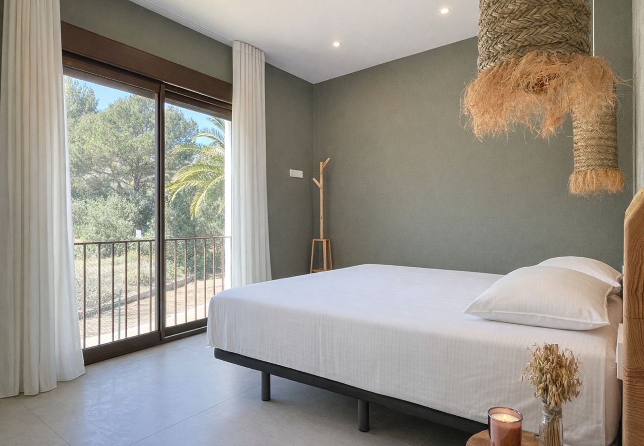 Villa in Pedreguer - Moderne Villa für 6 Personen mit privatem Pool und Bergblick  - LA OKSANA