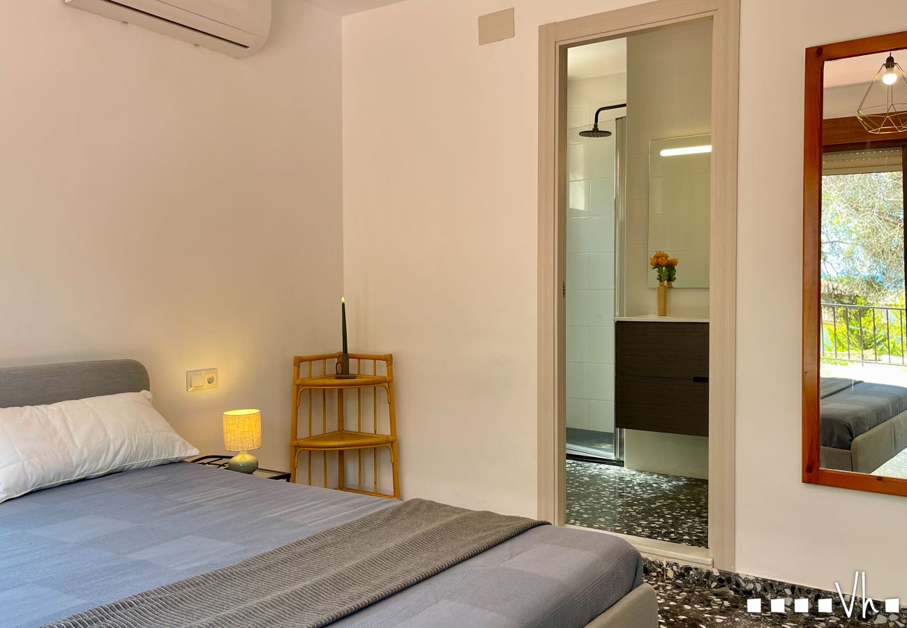 Villa in Teulada - Villa avec piscine privée à Moraira - Villa MENHIR