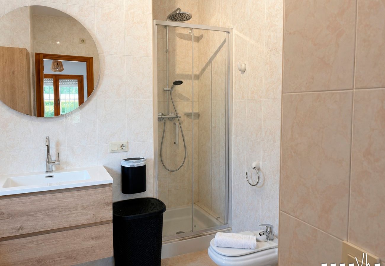 Villa in Moraira - Villa in Moraira mit privatem Pool, 5 Minuten vom Strand - CAVALLET