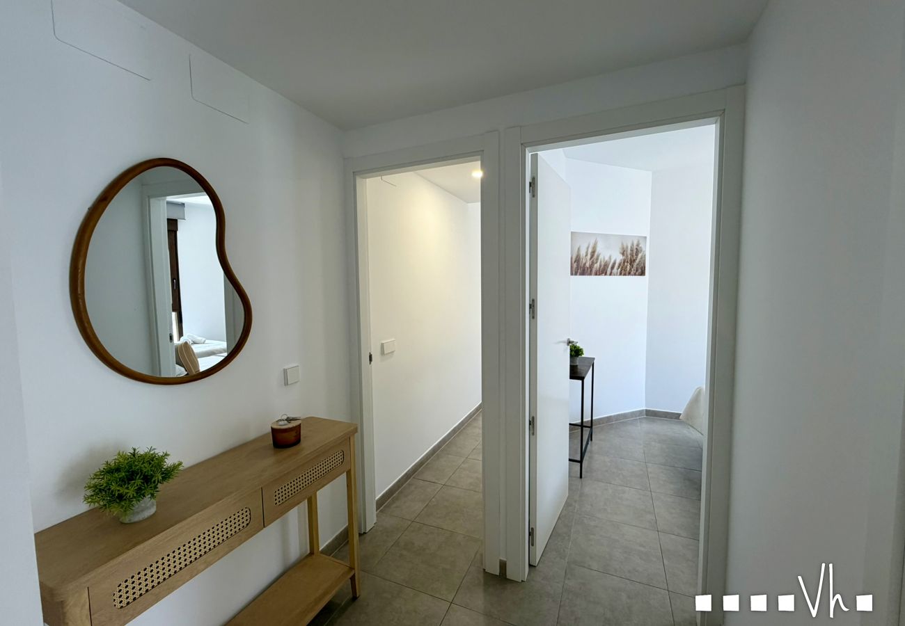 Ferienwohnung in Moraira - APATAMENTO AURA - im Zentrum von Moraira für 4, 400 Meter vom Strand entfernt
