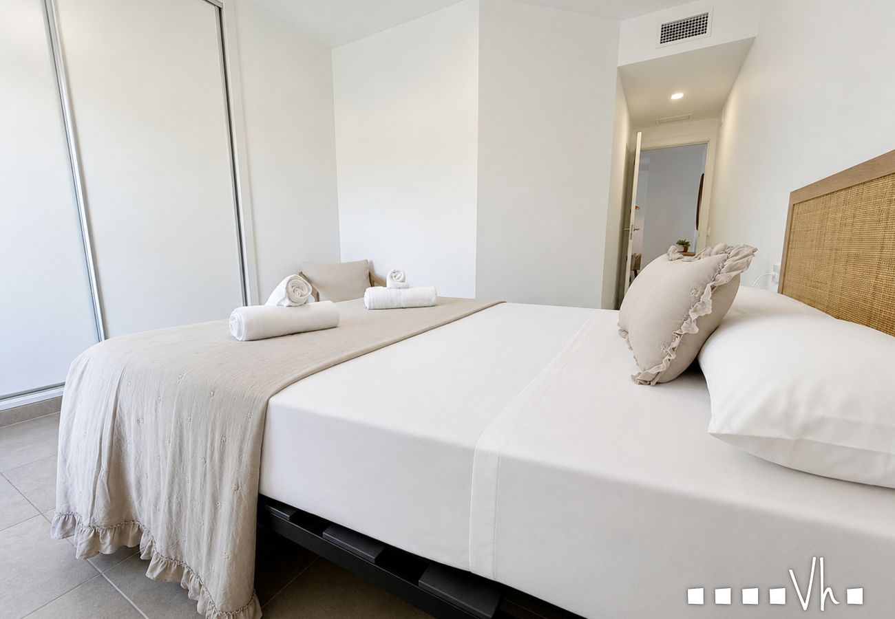 Ferienwohnung in Moraira - APATAMENTO AURA - im Zentrum von Moraira für 4, 400 Meter vom Strand entfernt