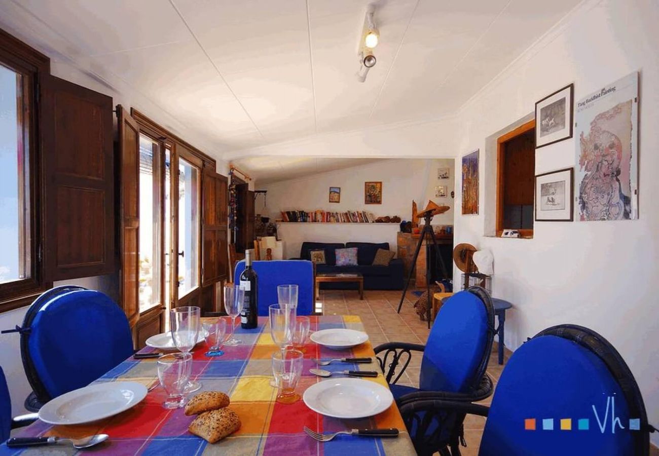 Villa in Benissa - TOSSALET - Typical mediterranean style villa for 6 people in Benissa 