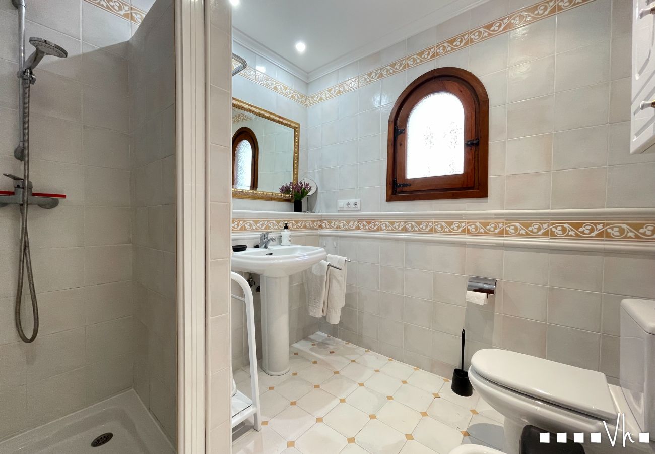 Villa in Benissa - RULLE - Villa for 6 people with spectacular sea views 