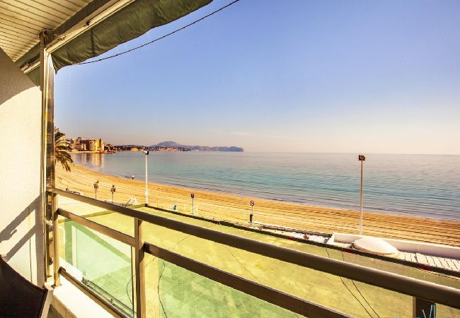  in Calpe - NAIMA - Beachfront apartment in Calpe for 4 people 