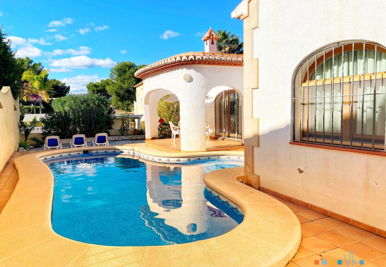 Villa in Moraira - TERRALUZ 8 - Wonderful family villa in Moraira.