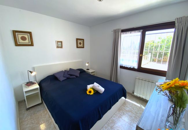 Villa in Calpe / Calp - GOLONDRINA - Quiet ground floor apartment in Calpe