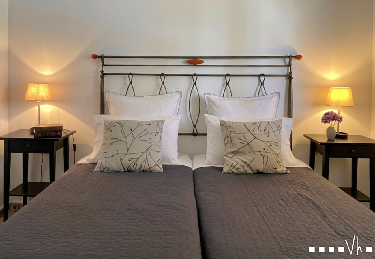 Villa in Moraira - Villa RODRIGANDA in Moraira – 3 bedrooms, private pool, 700 metres from El Portet beach, air conditioning and Wi-Fi