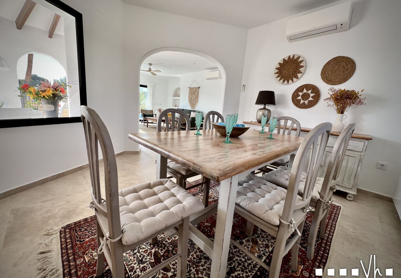 Villa in Moraira - ACACIAS - Modern villa for 6 persons in Moraira